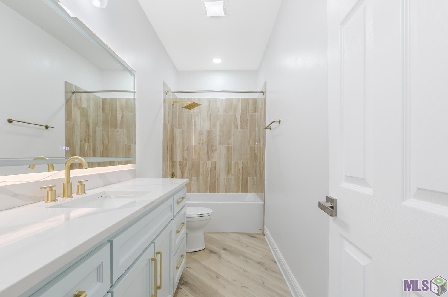 9536 Avis Avenue Baton Rouge, LA 70810 - Photo 3 of 13