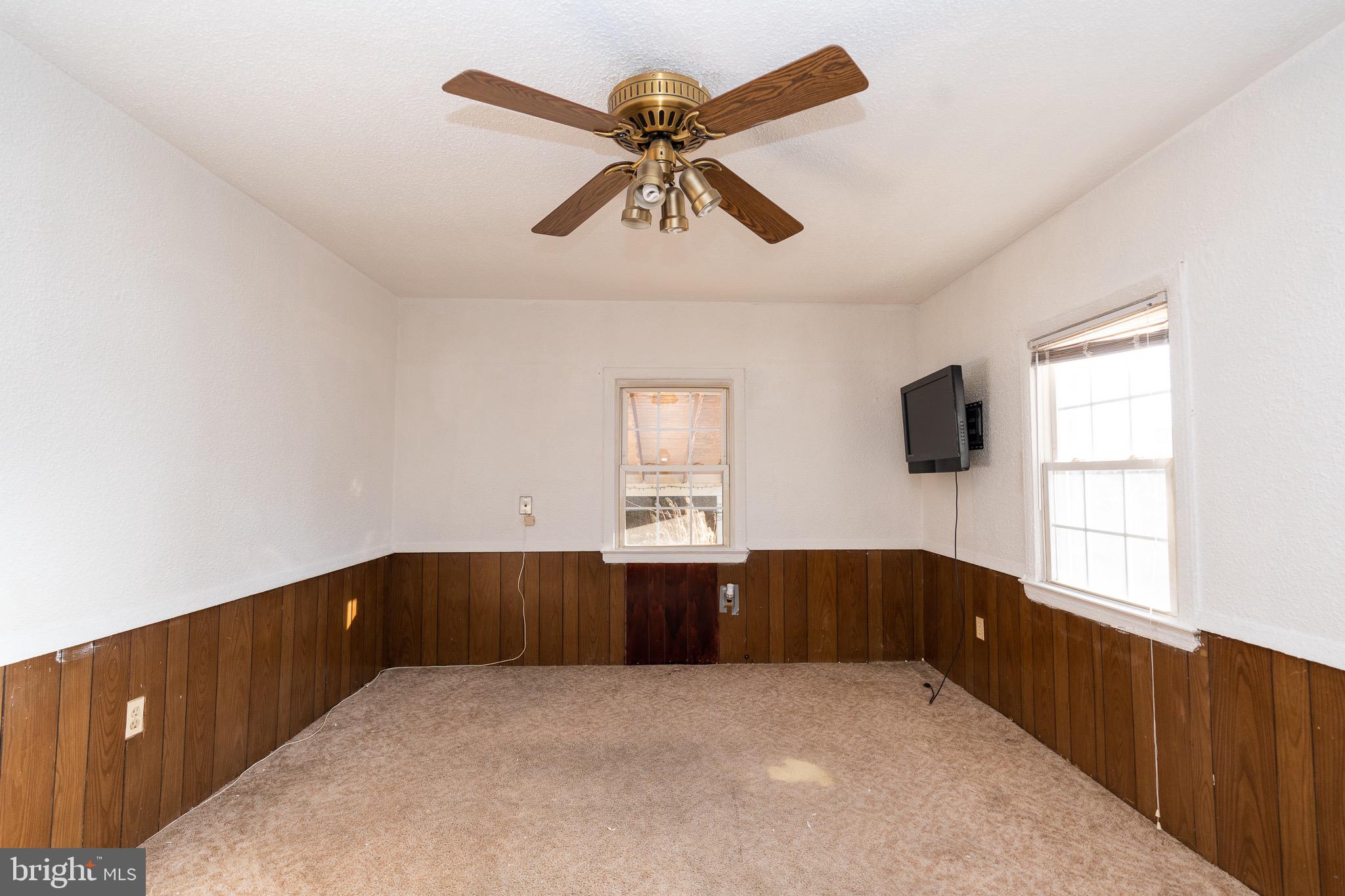 11605 Joseph Mill Road Silver Spring, MD 20906 - Photo 9 of 38