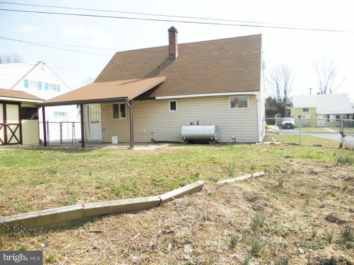 5204 Wilshire Road Temple, PA 19560 - Photo 17 of 17 Exterior Back