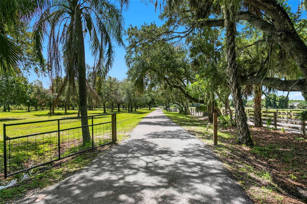 2805 Gulf City Road Ruskin, FL 33570 - Photo 35 of 39 Gallery Image 35