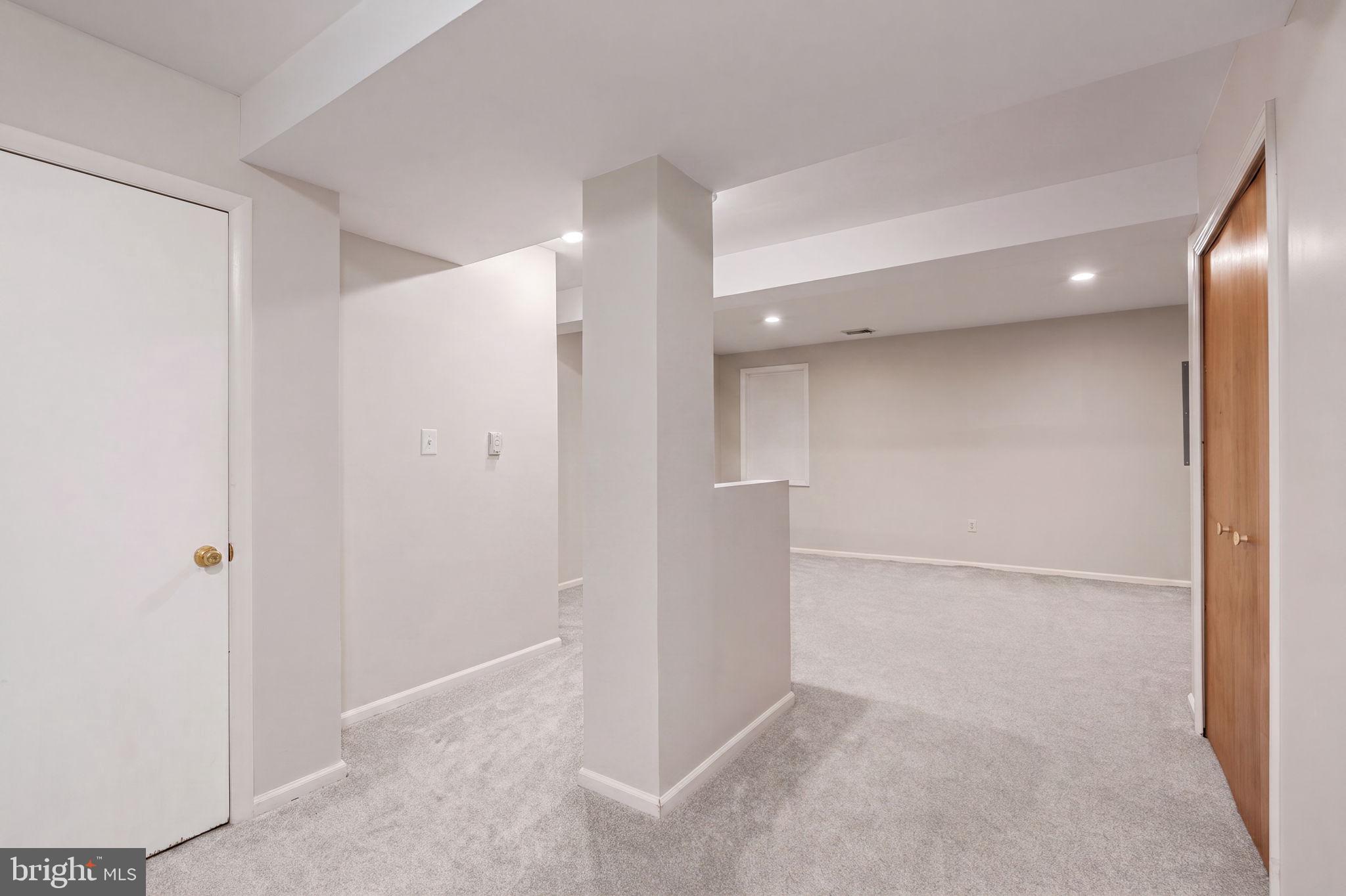 7932 Pebble Brook Court Springfield, VA 22153 - Photo 25 of 33