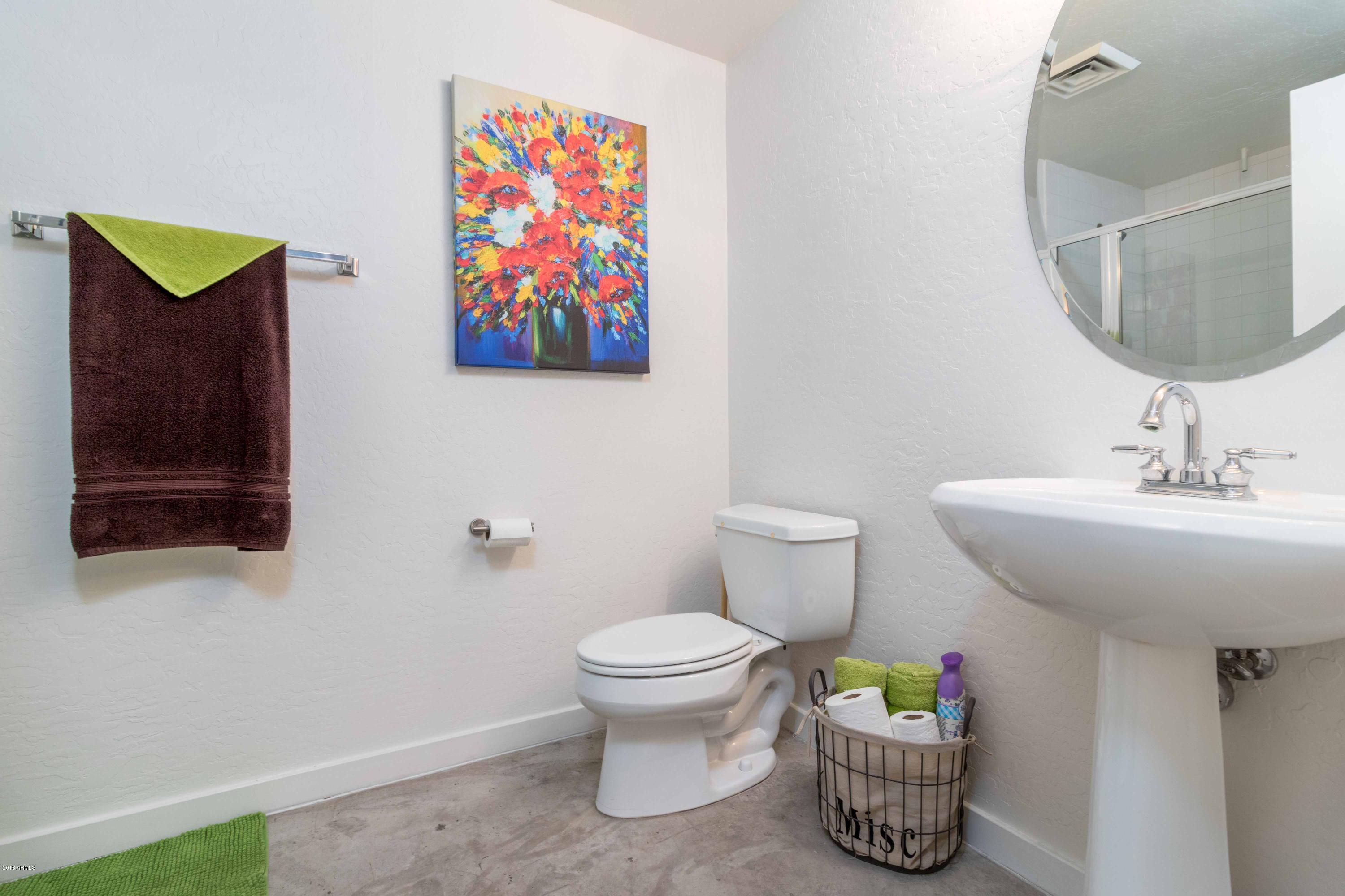 914 East Osborn Road, Unit 313 Phoenix, AZ 85014 - Photo 11 of 15 AZA_Artisan_Lofts_914_OsbornRd_Images-11