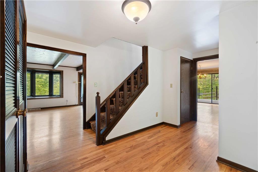 775 Old Mill Road Pittsburgh, PA 15238 - Photo 4 of 25 Gallery Image 4