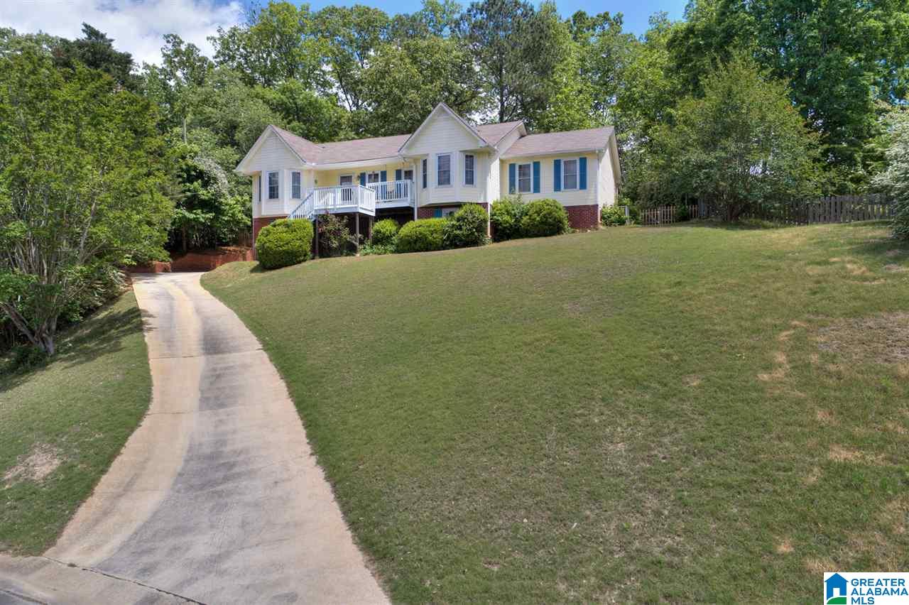104 Acorn Circle Alabaster, AL 35007 - Photo 2 of 40