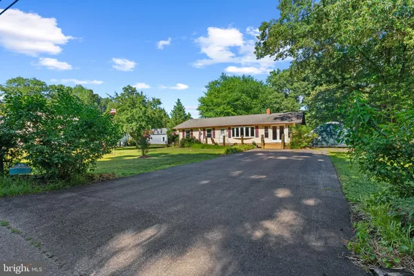 $440,000 | 7959 Oak Road, Pasadena, MD 21122