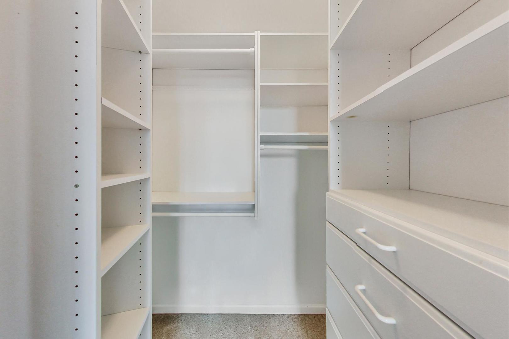 1717 South Prairie Avenue, Unit 1302 Chicago, IL 60616 - Photo 20 of 47