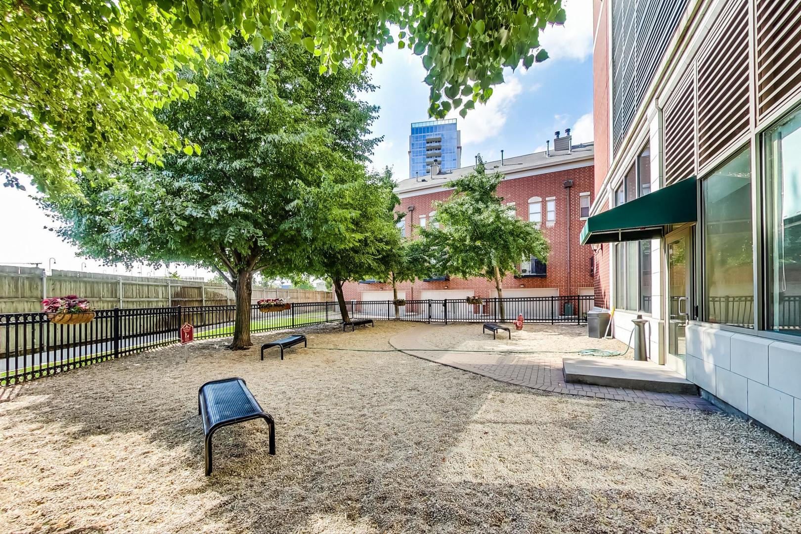 1717 South Prairie Avenue, Unit 1302 Chicago, IL 60616 - Photo 40 of 47