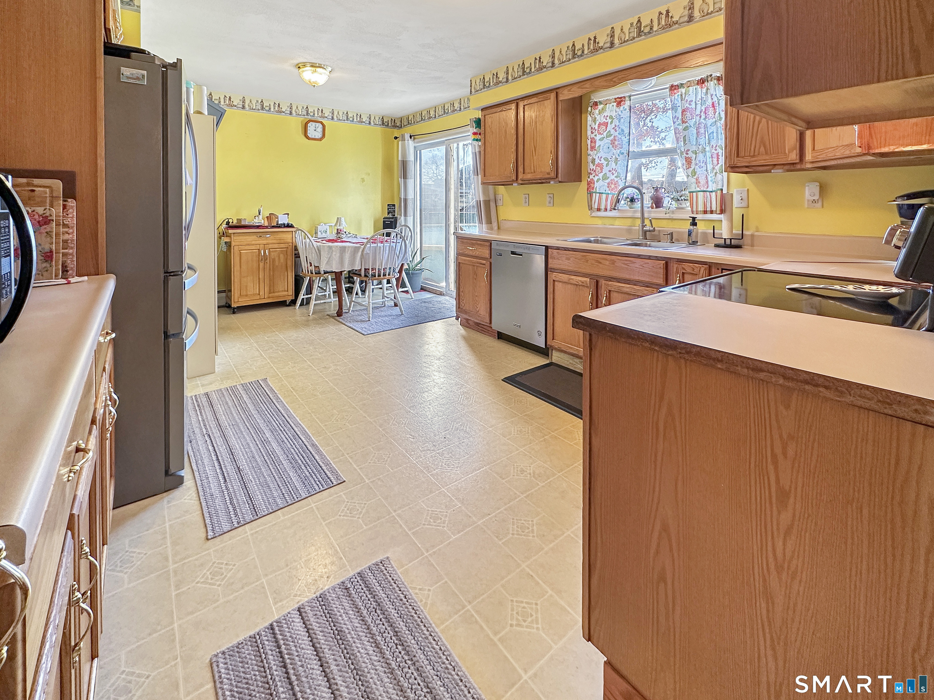 14 Bluff Road Ledyard, CT 06335 - Photo 18 of 38