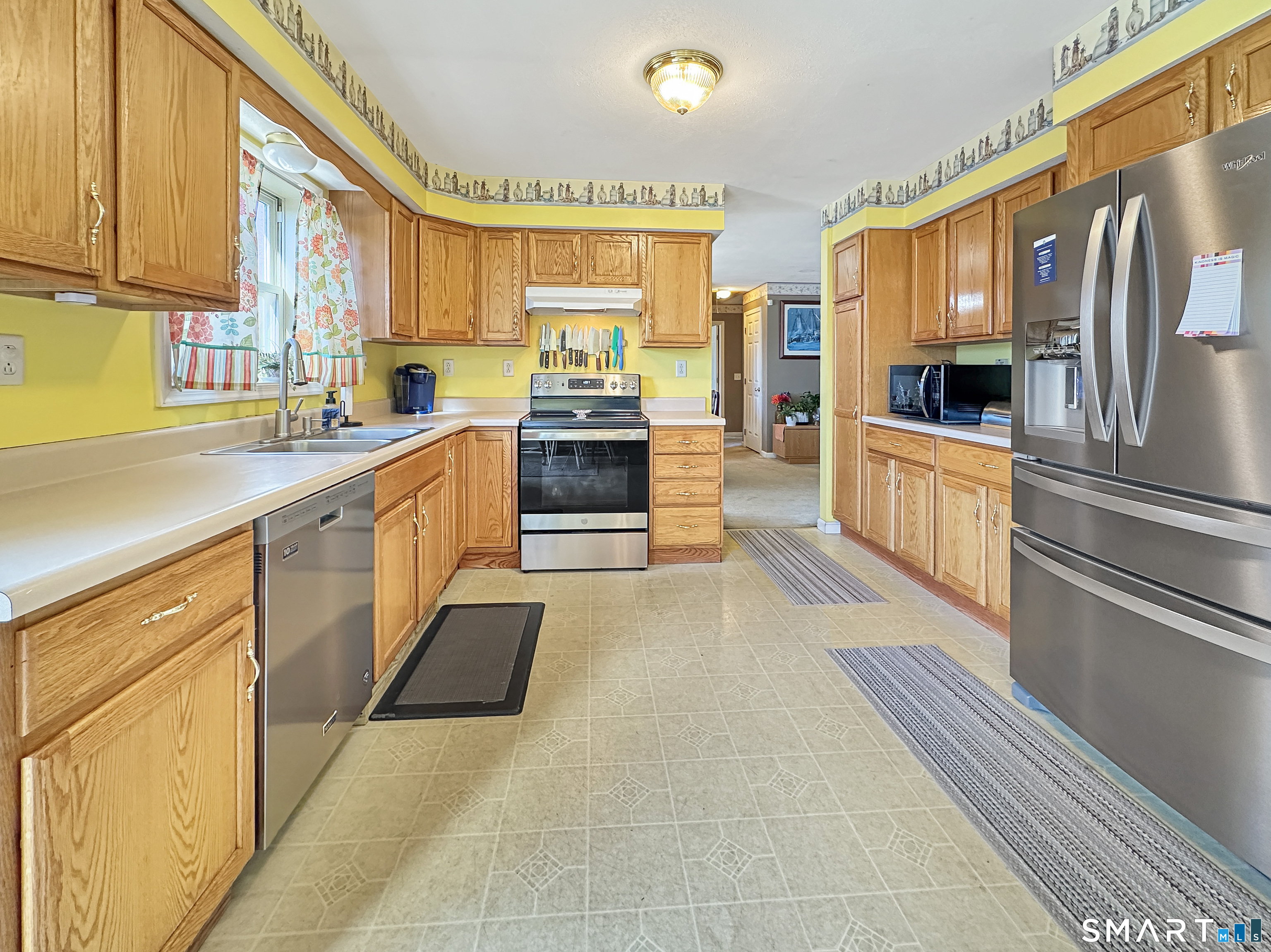 14 Bluff Road Ledyard, CT 06335 - Photo 20 of 38