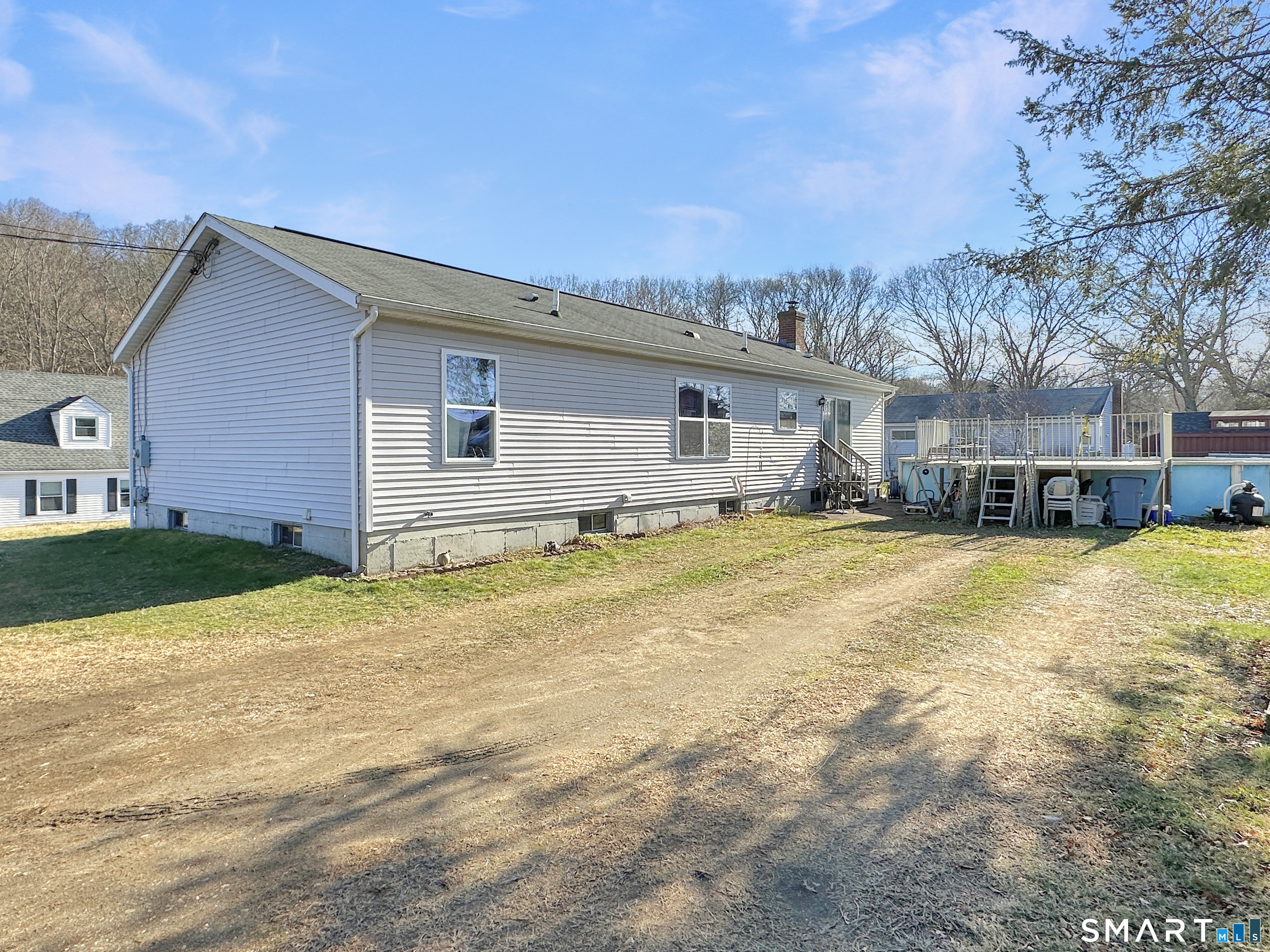 14 Bluff Road Ledyard, CT 06335 - Photo 6 of 38