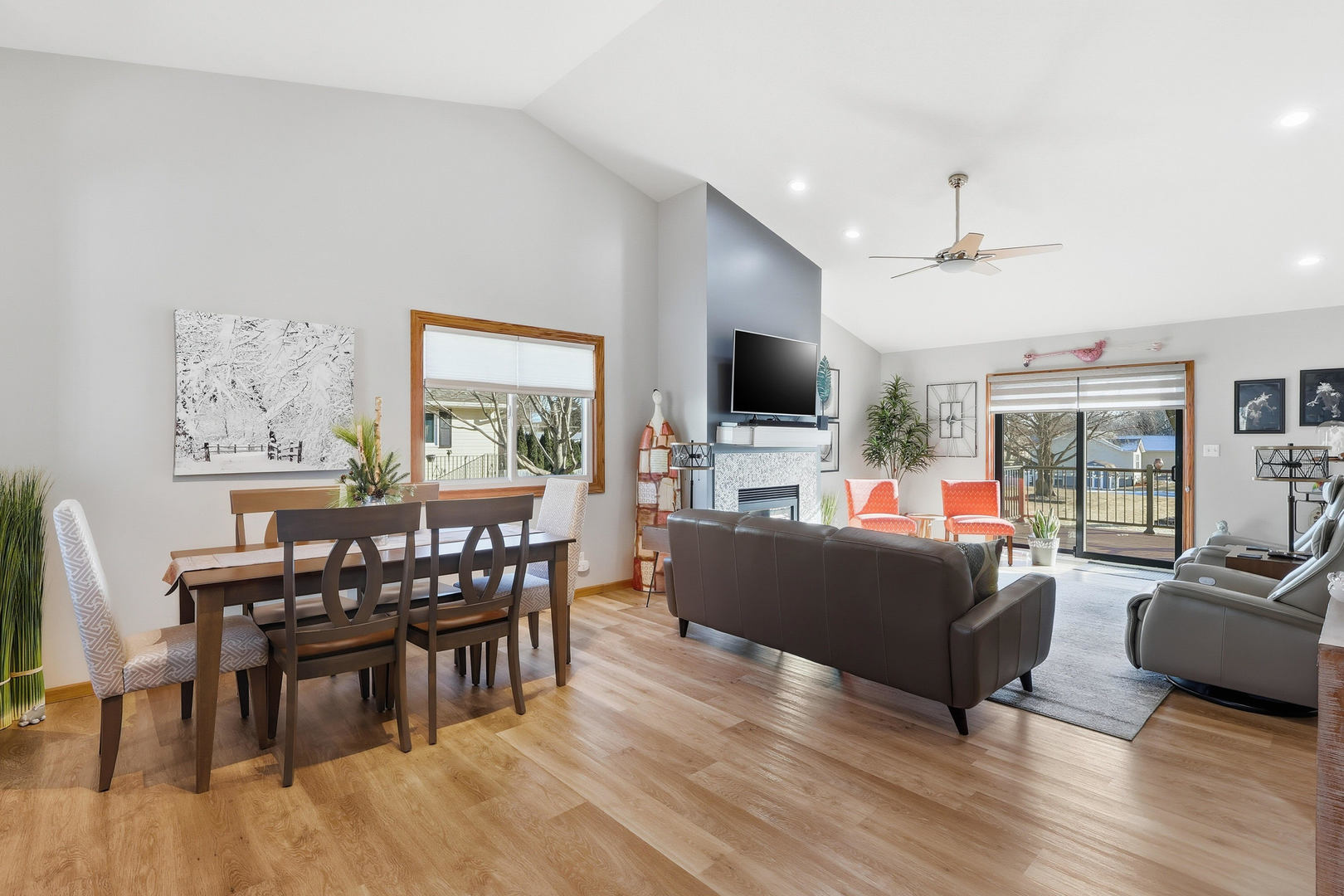 3041 55th St Drive Moline, IL 61265 - Photo 6 of 34