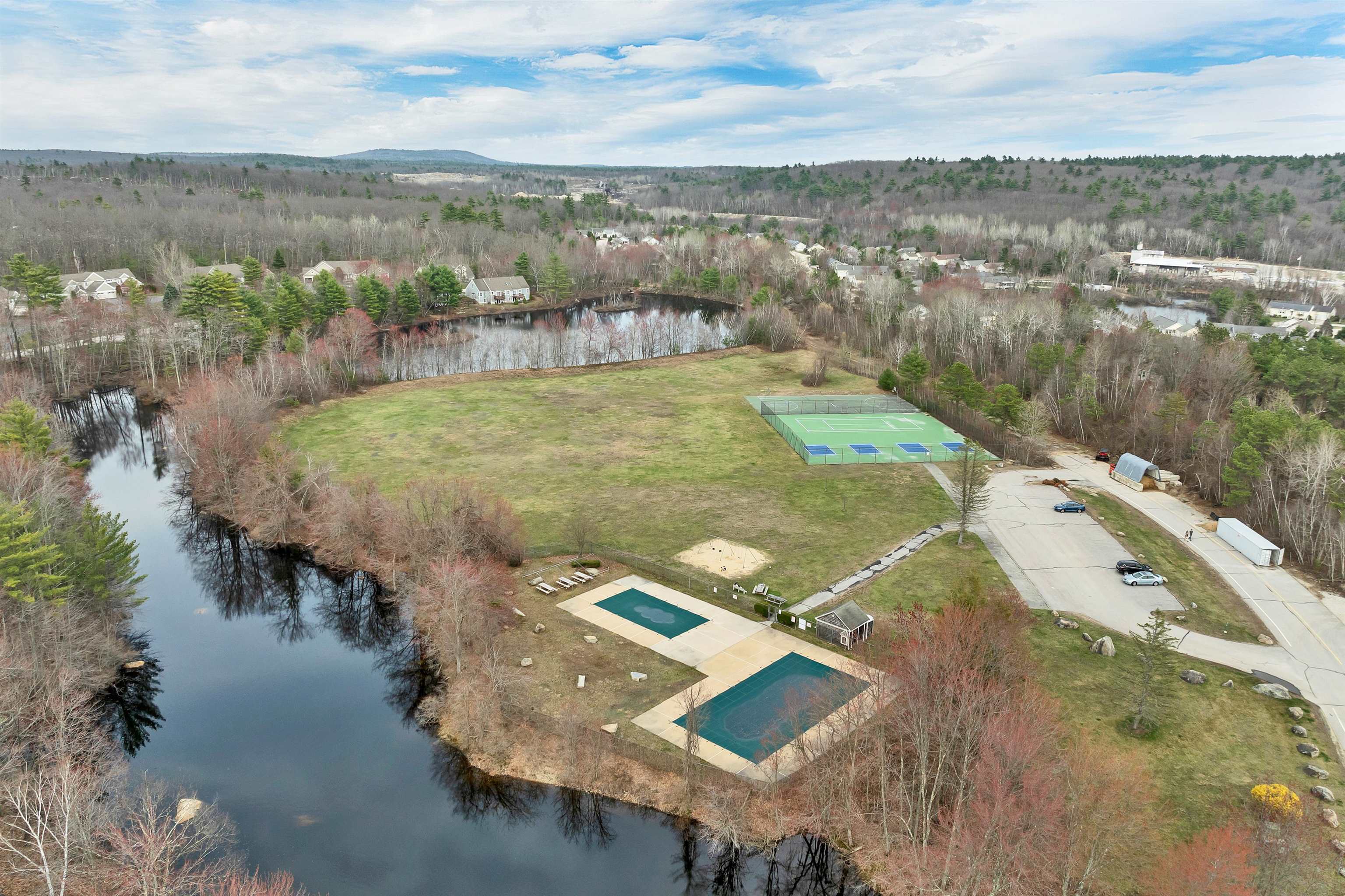1465 Hooksett Road, Unit 104 Hooksett, NH 03106 - Photo 43 of 46