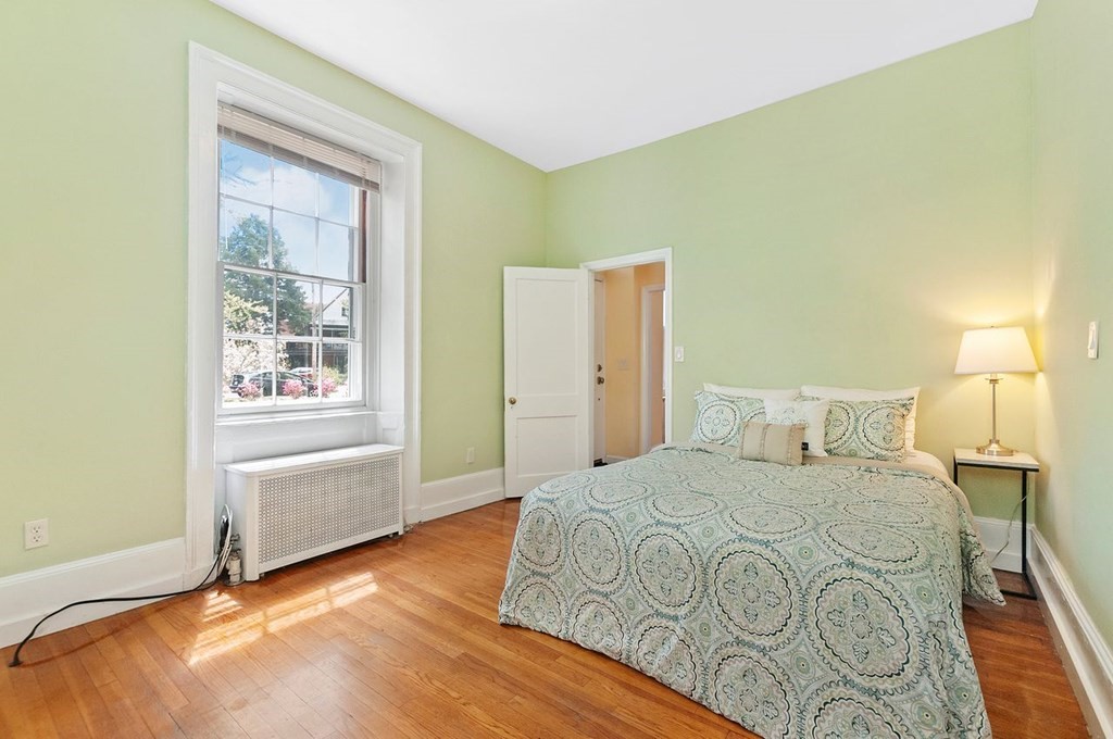 2 Wellington Terrace, Unit 2 Brookline, MA 02445 - Photo 4 of 11