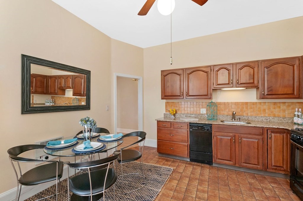 2 Wellington Terrace, Unit 2 Brookline, MA 02445 - Photo 6 of 11