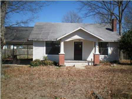 219 Reeves Avenue Walnut Grove, MS 39189 - Photo 1 of 1 Photo 1