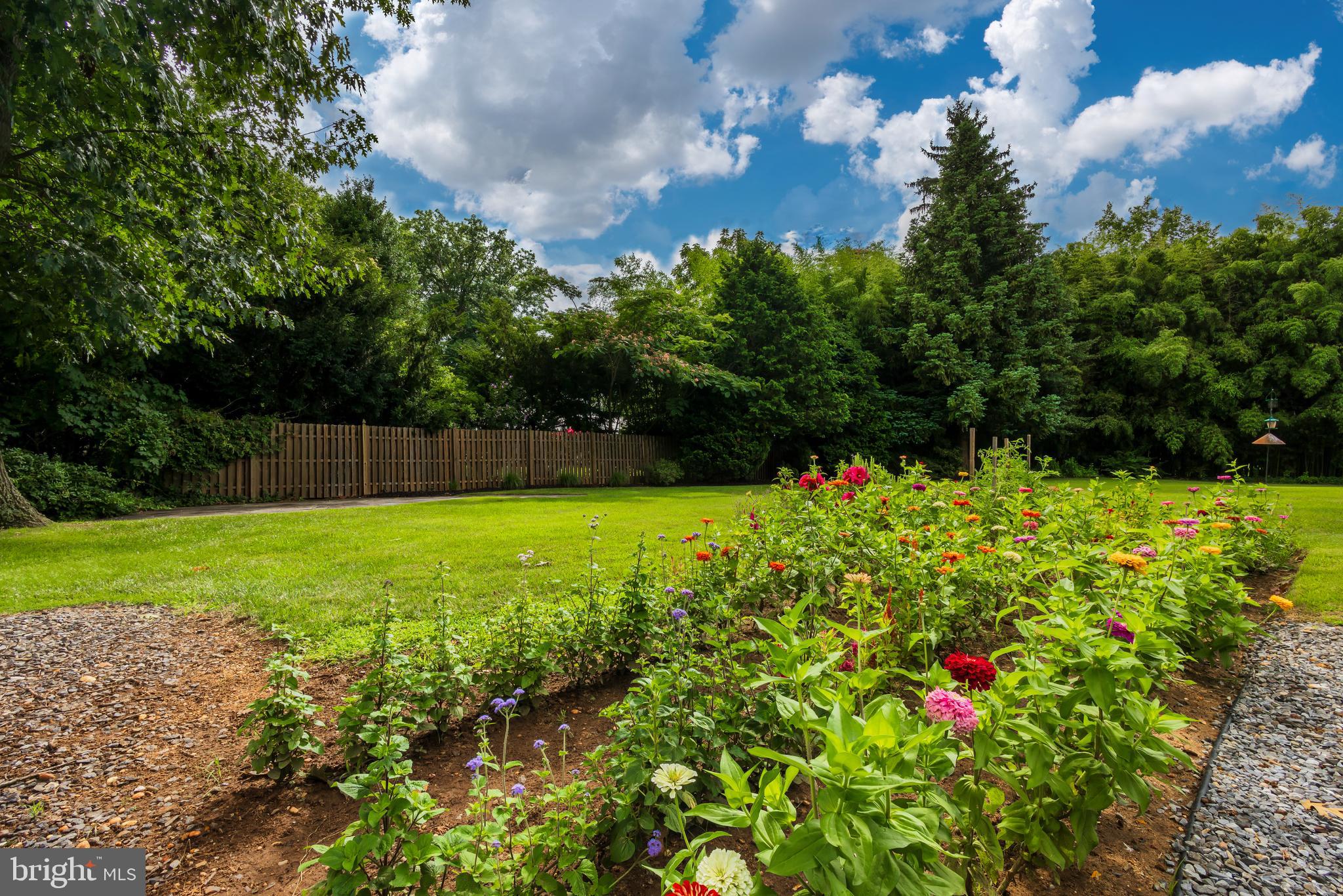 8 Old Oak Road Mickleton, NJ 08056 - Photo 15 of 47