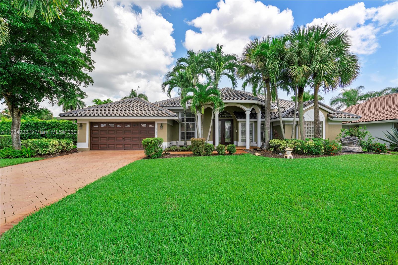 19236 Bay Leaf Court Boca Raton, FL 33498 - Photo 5 of 80