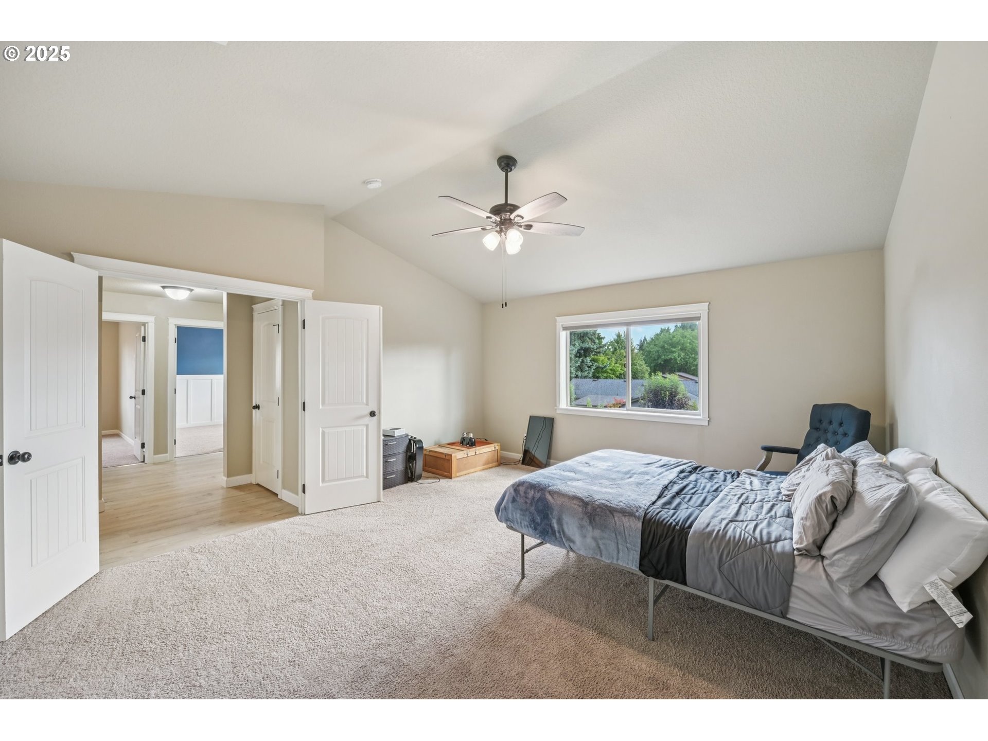 2174 A Street Hubbard, OR 97032 - Photo 12 of 30 a living room with furniture and a window