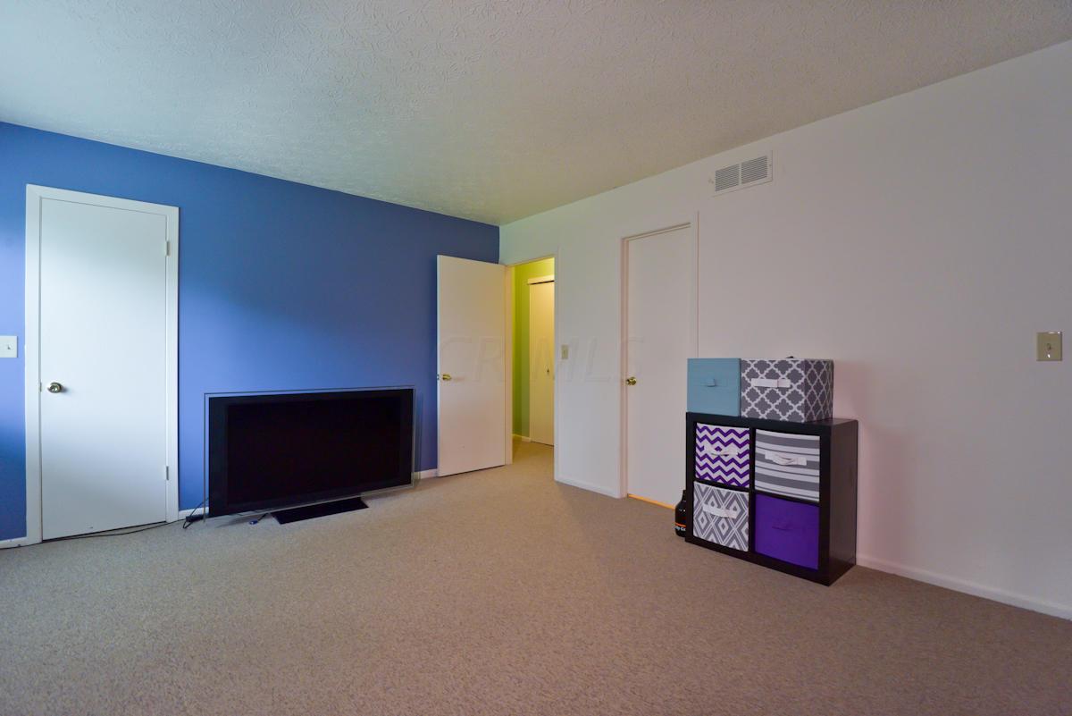 294 Powell Road Powell, OH 43065 - Photo 12 of 21 Gallery Image 12