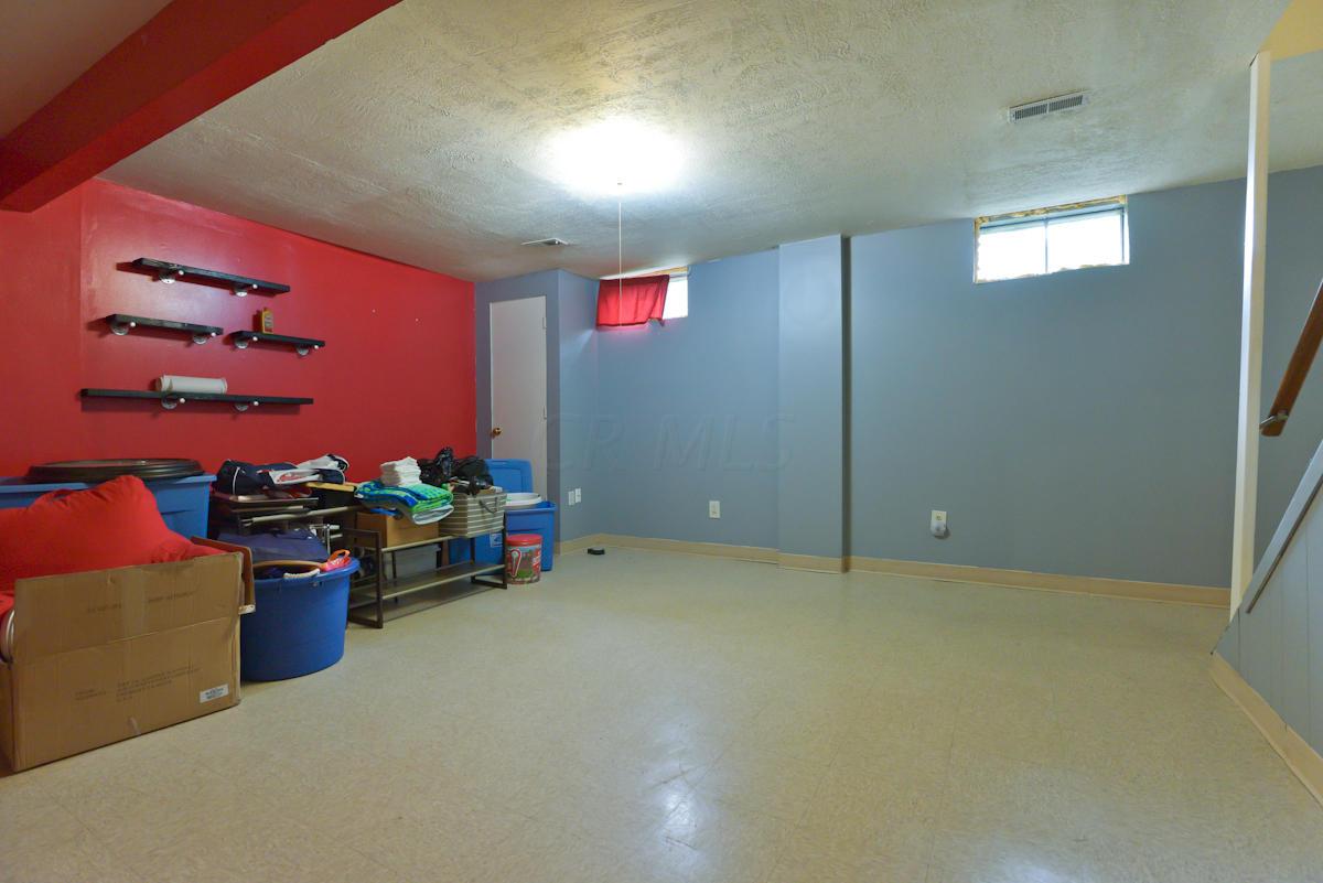 294 Powell Road Powell, OH 43065 - Photo 17 of 21 Gallery Image 17
