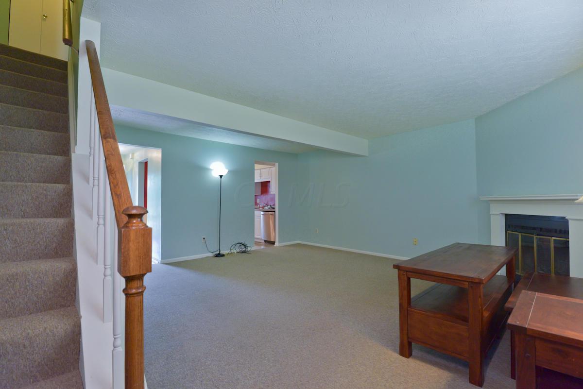 294 Powell Road Powell, OH 43065 - Photo 5 of 21 Gallery Image 5