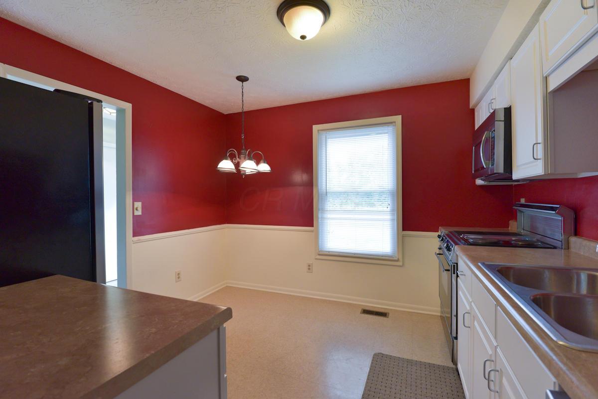 294 Powell Road Powell, OH 43065 - Photo 9 of 21 Gallery Image 9