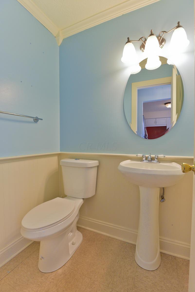 294 Powell Road Powell, OH 43065 - Photo 10 of 21 Gallery Image 10