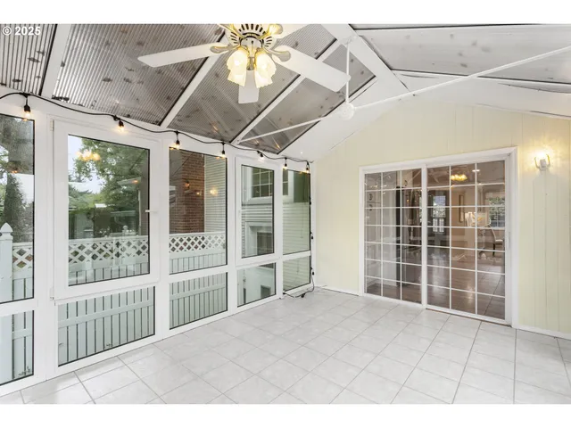 $924,900 | 803 North Main Avenue, Ridgefield, WA 98642