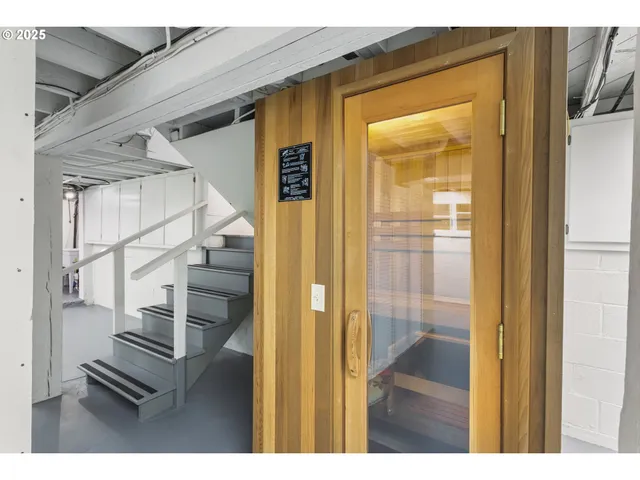 $924,900 | 803 North Main Avenue, Ridgefield, WA 98642