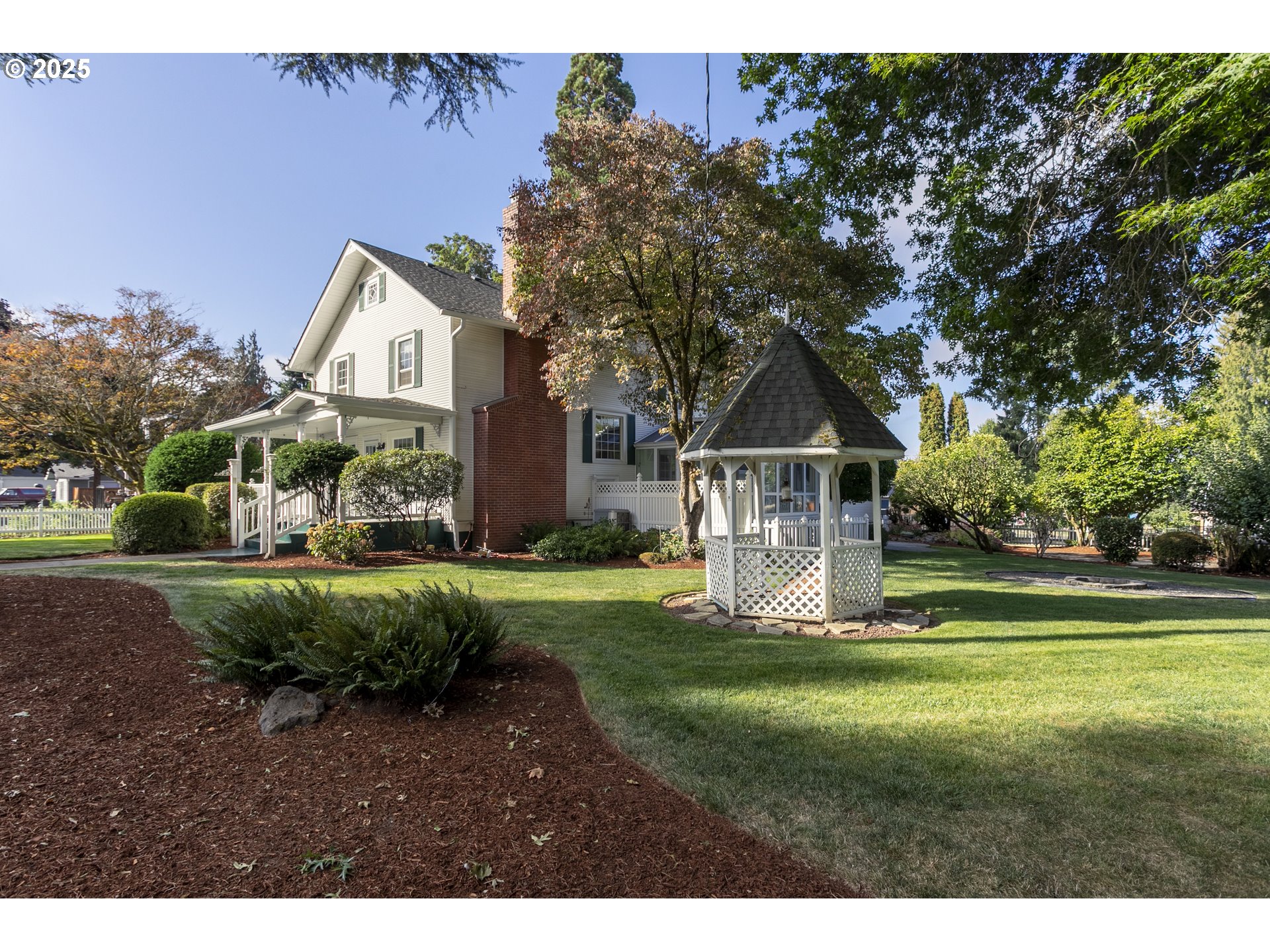 803 North Main Avenue Ridgefield, WA 98642 - Photo 3 of 45 Gallery Image 3