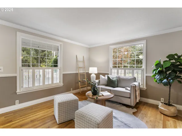 $924,900 | 803 North Main Avenue, Ridgefield, WA 98642