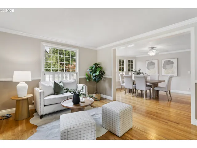 $924,900 | 803 North Main Avenue, Ridgefield, WA 98642