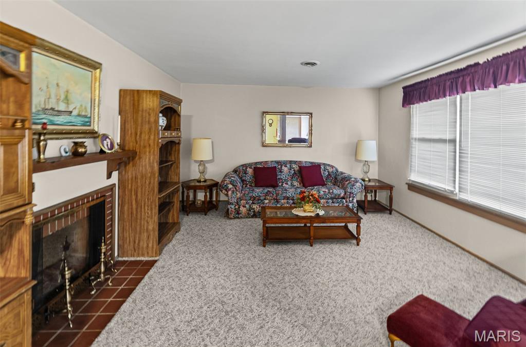 2816 Ridgedale Drive Godfrey, IL 62035 - Photo 12 of 34 Gallery Image 12