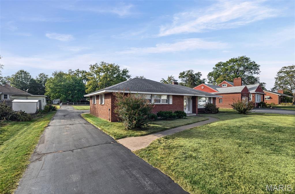 2816 Ridgedale Drive Godfrey, IL 62035 - Photo 4 of 34 Gallery Image 4