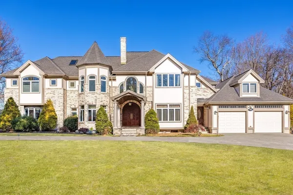 $2,749,000 | 34 Allen Street, Lexington, MA 02421
