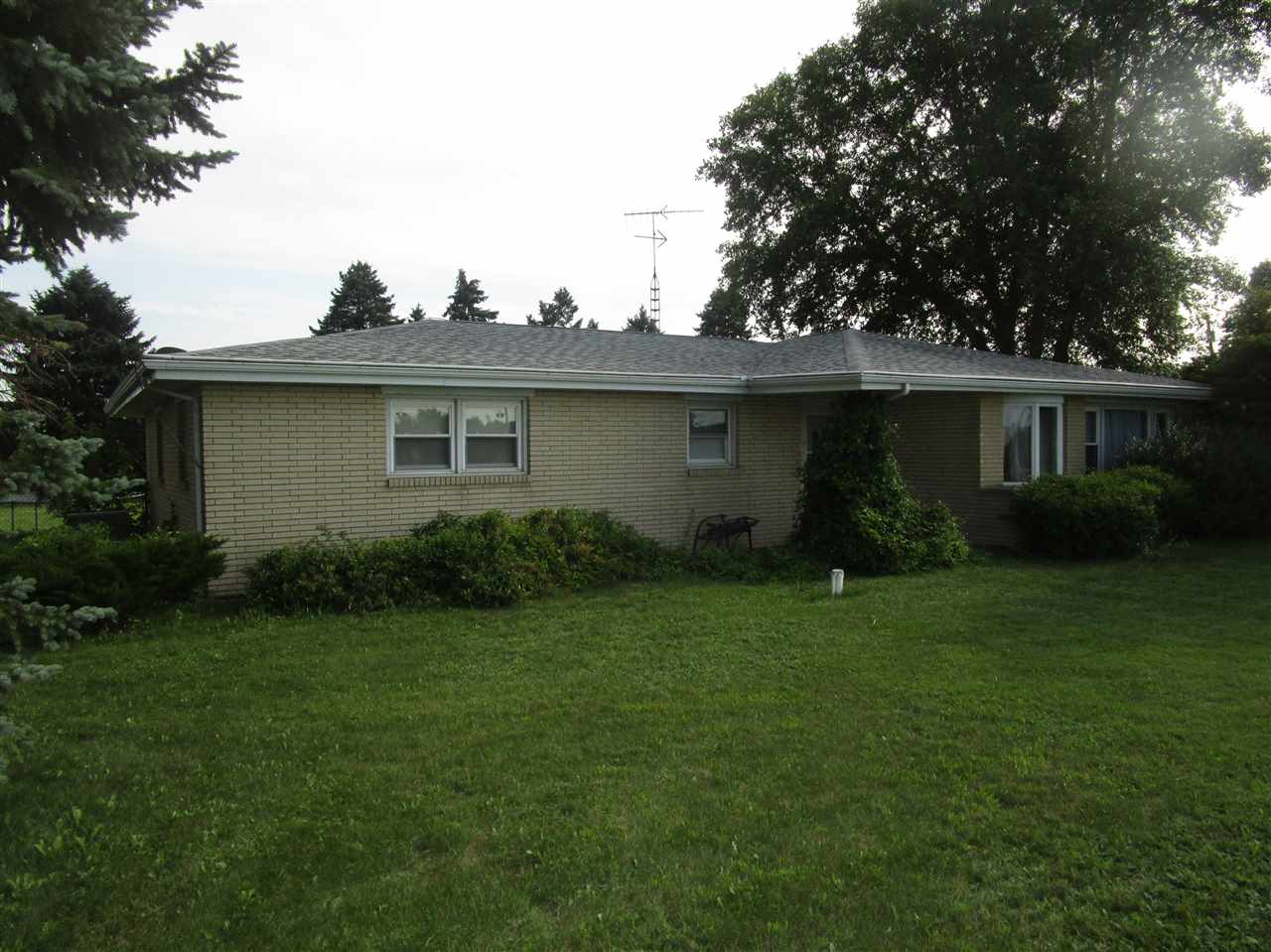 7004 East St Road New Carlisle, IN 46552 - Photo 1 of 7 Gallery Image 1