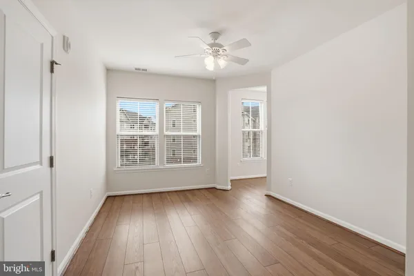 $320,000 | 6490 Calverton Drive, Unit 304, Frederick, MD 21703