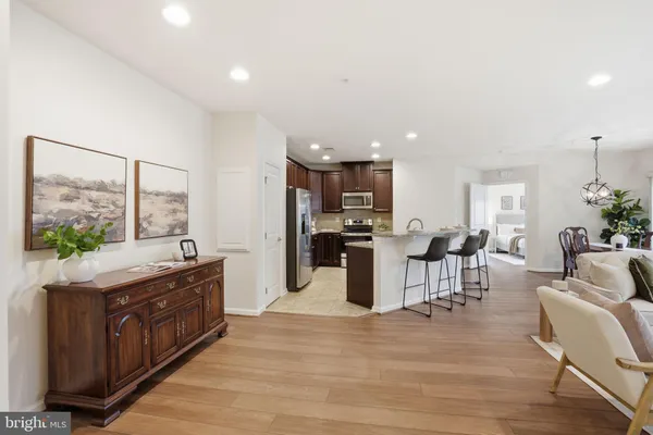 $320,000 | 6490 Calverton Drive, Unit 304, Frederick, MD 21703