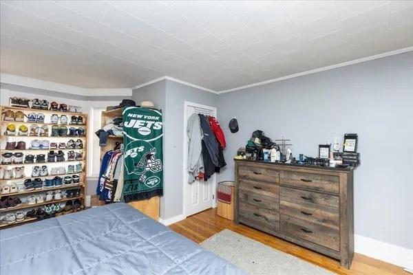 a view of a storage & utility room
