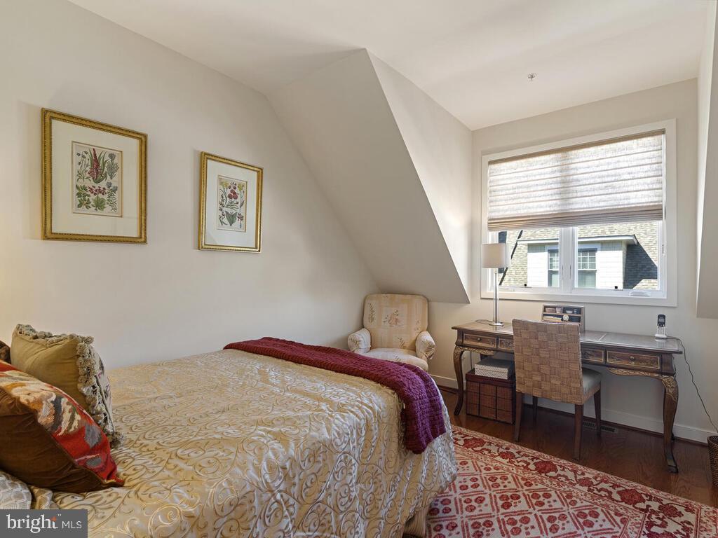 42 Ellsworth Heights Street Silver Spring, MD 20910 - Photo 32 of 67 Gallery Image 32