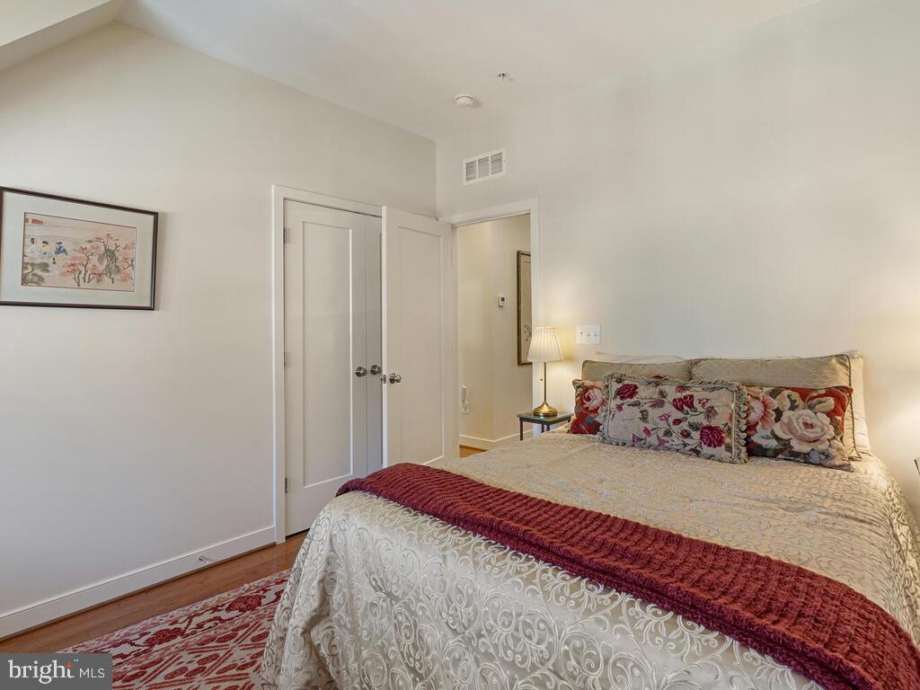 42 Ellsworth Heights Street Silver Spring, MD 20910 - Photo 34 of 67 Gallery Image 34