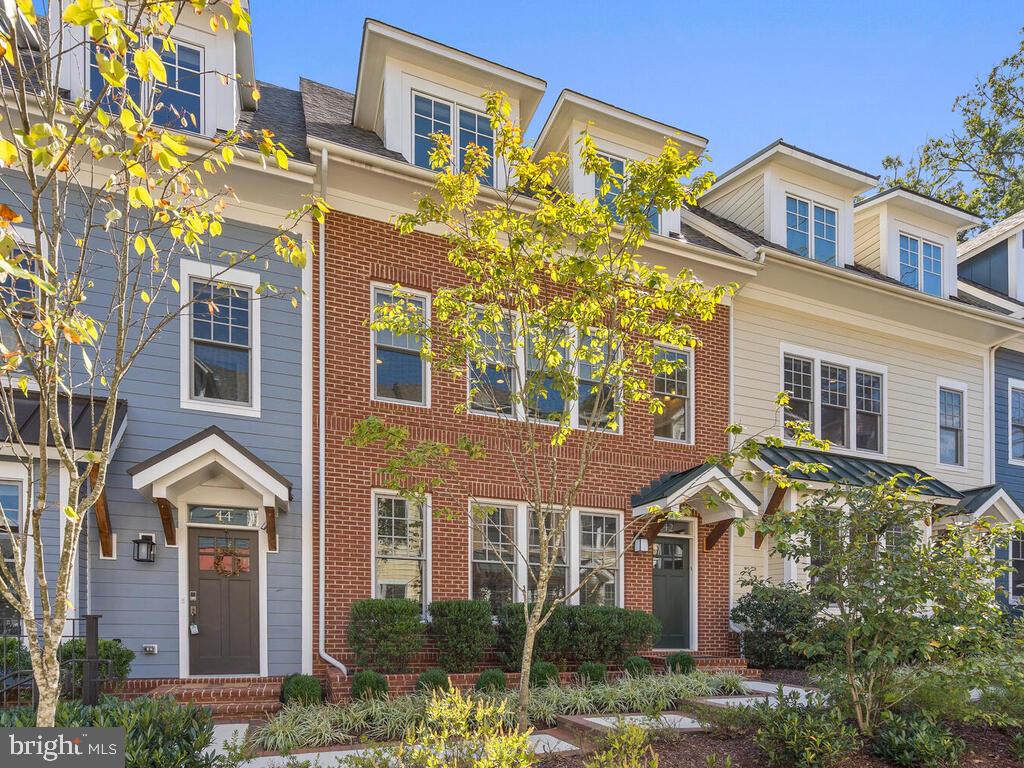 42 Ellsworth Heights Street Silver Spring, MD 20910 - Photo 47 of 67 Gallery Image 47