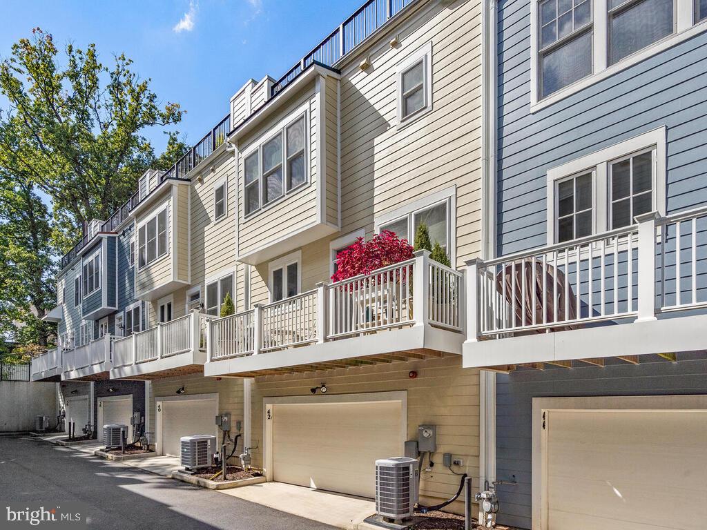 42 Ellsworth Heights Street Silver Spring, MD 20910 - Photo 51 of 67 Gallery Image 51