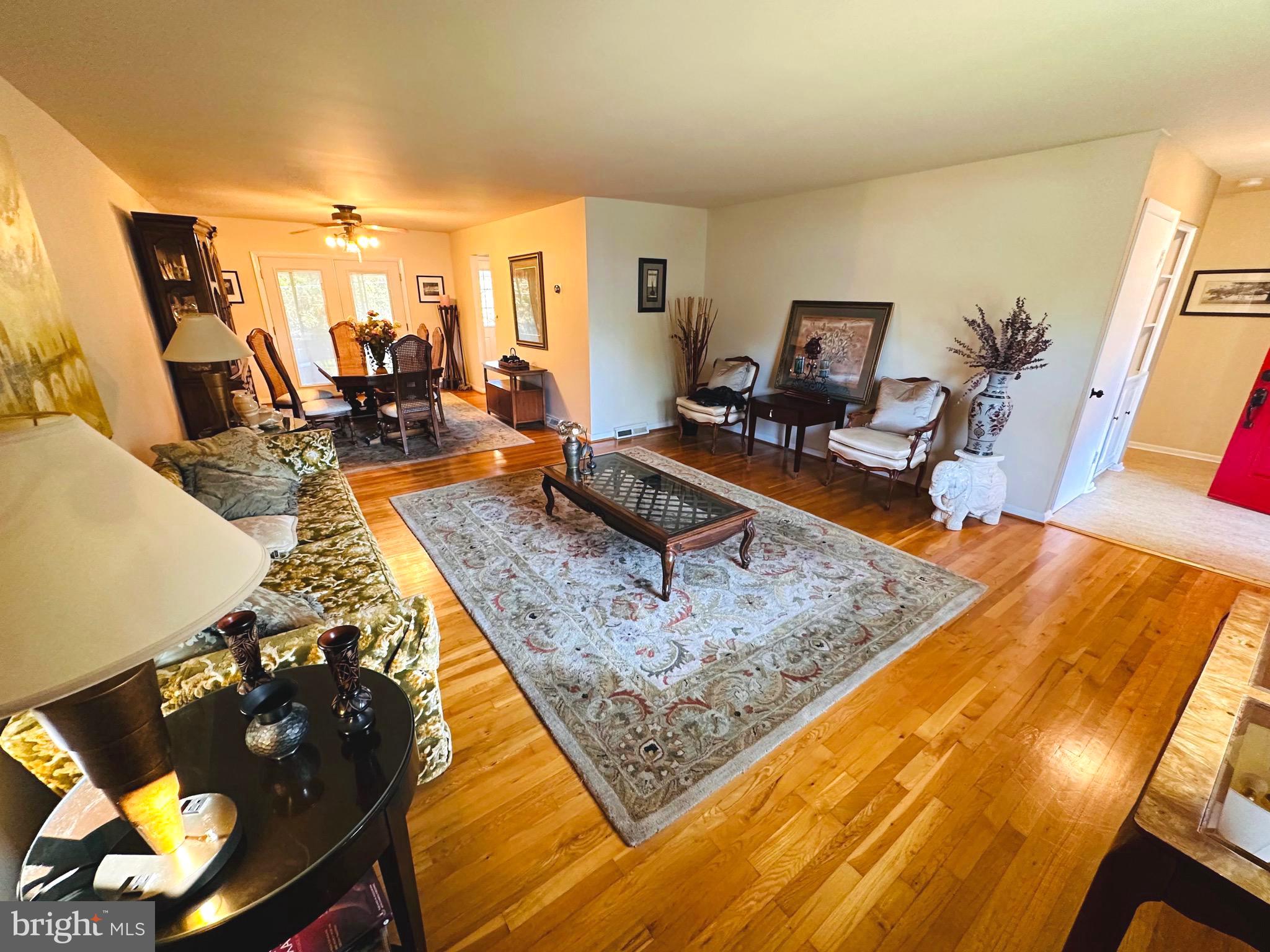 3305 Northmont Road Baltimore, MD 21244 - Photo 8 of 37 Main level View