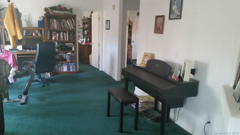 7066 Henry Harris Road Lancaster, SC 29720 - Photo 3 of 18 Gallery Image 3