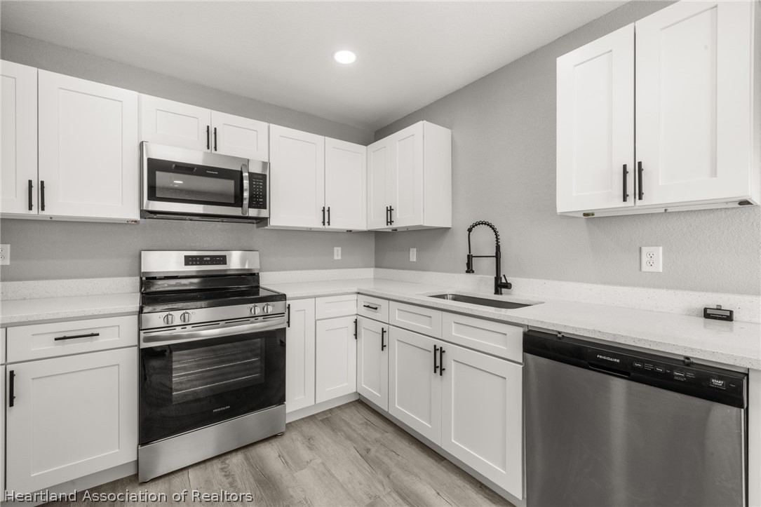 6301 Red Cedar Road Sebring, FL 33876 - Photo 5 of 40