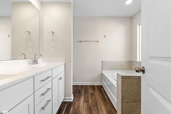 $309,900 | 205 Brochaill Court, Piedmont, SC 29673