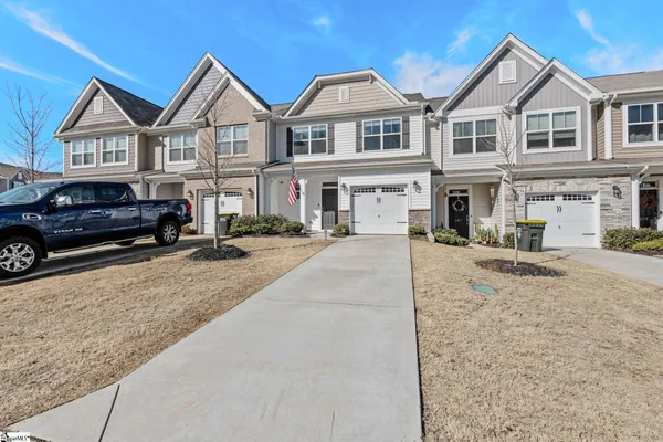 $309,900 | 205 Brochaill Court, Piedmont, SC 29673