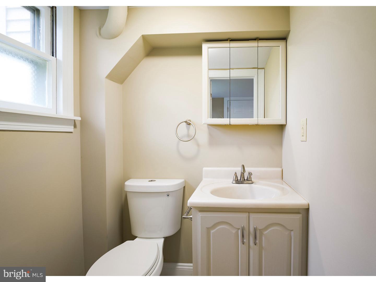 141 Oberlin Avenue Sinking Spring, PA 19608 - Photo 14 of 19 Half Bath