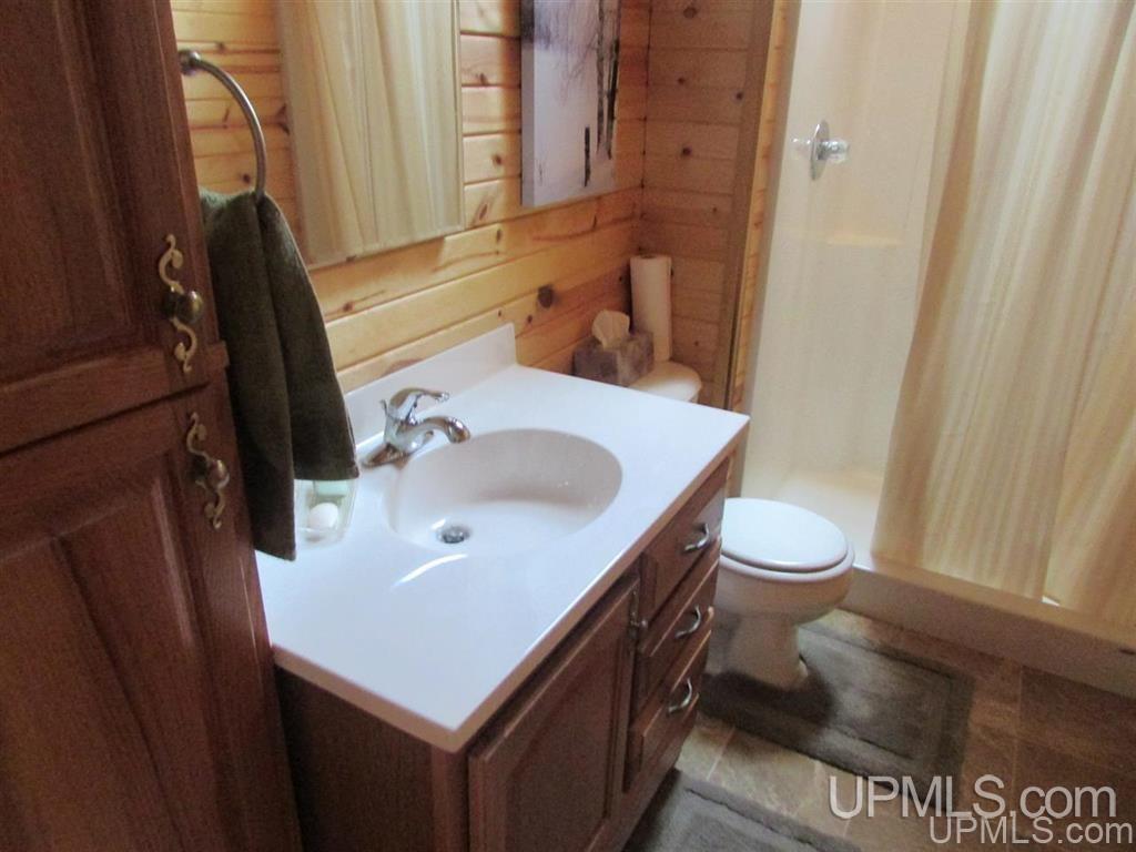 20563 Point Abbaye Road Lanse, MI 49946 - Photo 15 of 33